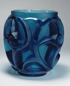 ワールプール花瓶、1926年（プレス成形アクアマリンガラス）